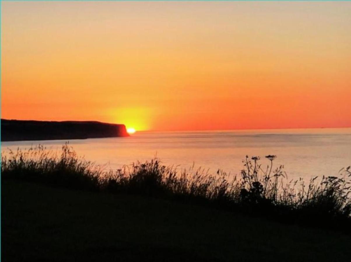 East Cliff View, Heart Of Whitby Exterior photo